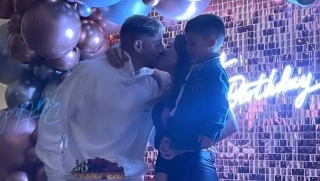 Fede Valverde y Mina Bonino