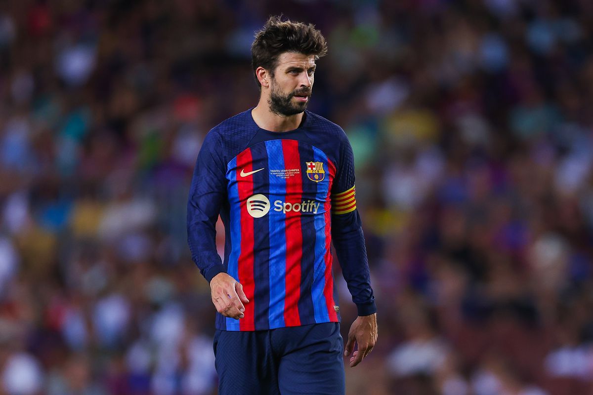 Gerard Piqué es uno de los centrales más criticados del FC. Barcelona Gerard Piqué es uno de los centrales más criticados del FC. Barcelona