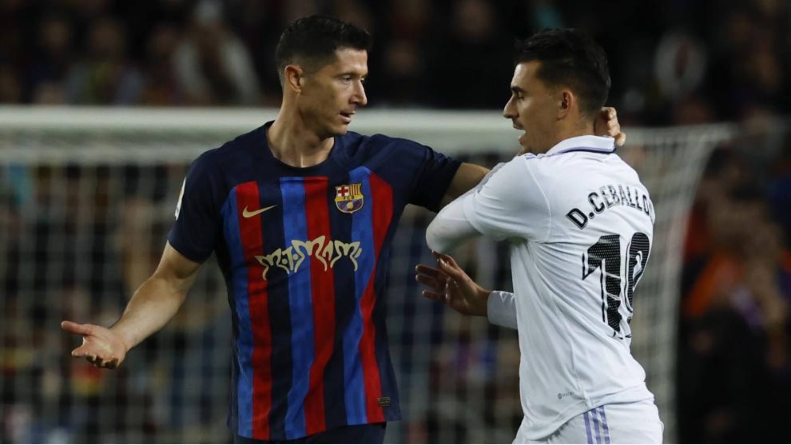 Ceballos se las tuvo con casi todos los jugadores azulgranas Ceballos se las tuvo con casi todos los jugadores azulgranas