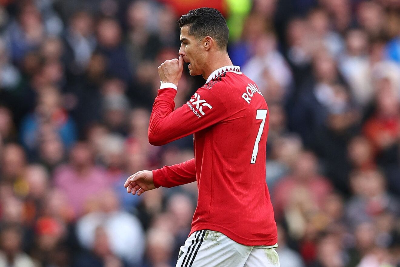 Cristiano Ronaldo es suplente en el Manchester United