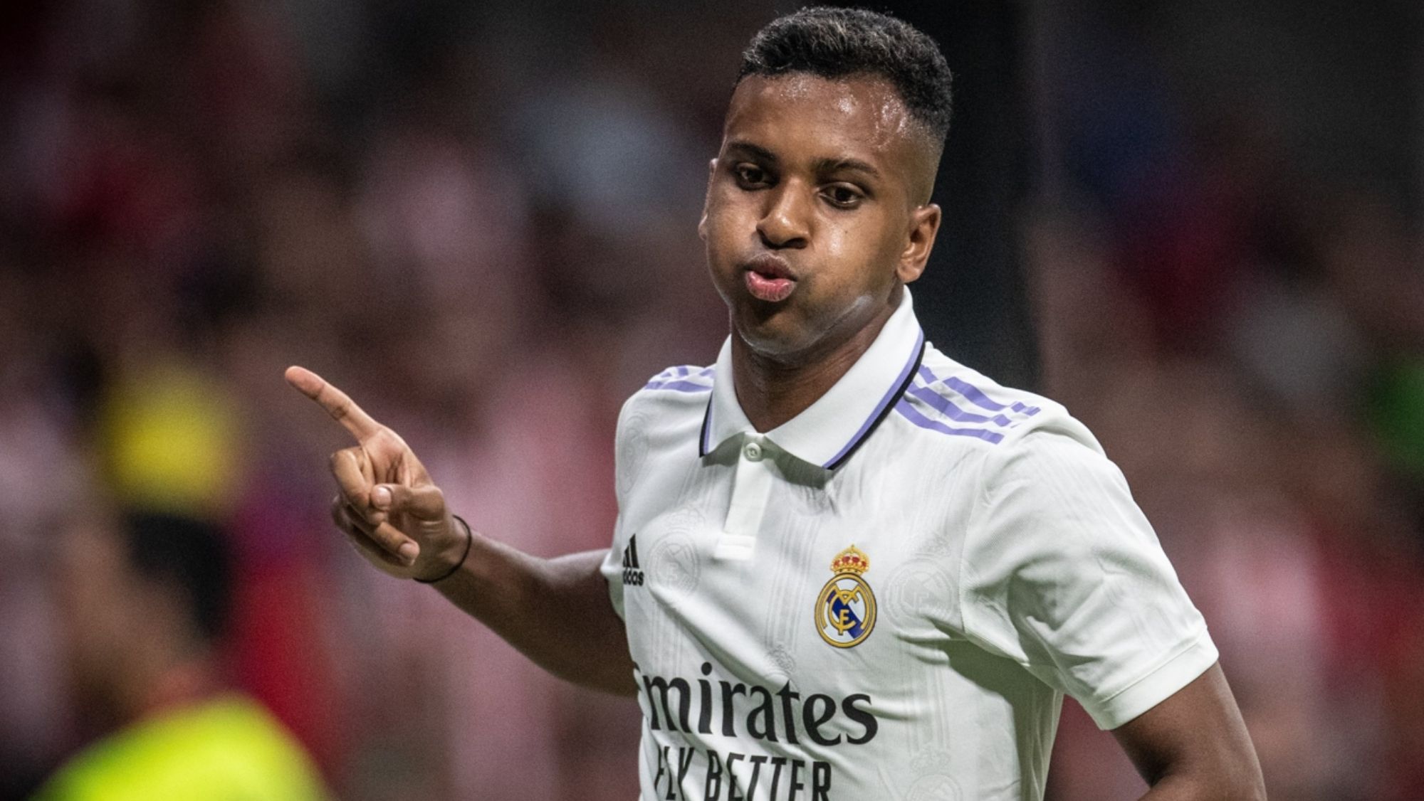 Guerra abierta para ‘fichar’ a Rodrygo: tiene que decidirse este verano Guerra abierta para ‘fichar’ a Rodrygo: tiene que decidirse este verano
