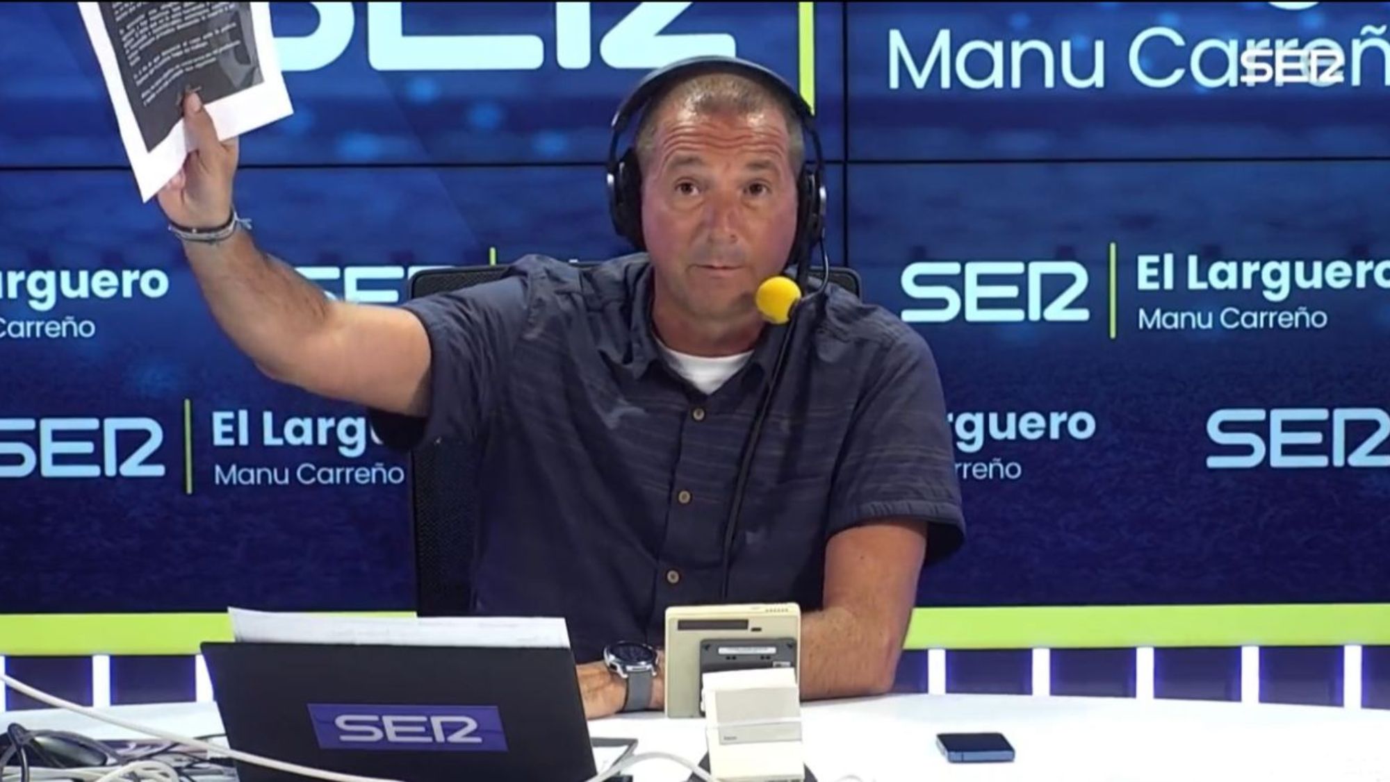 Manu Carreño da una lección a Baena tras lo de Valverde: “Me cuesta creerlo” Manu Carreño da una lección a Baena tras lo de Valverde: “Me cuesta creerlo”