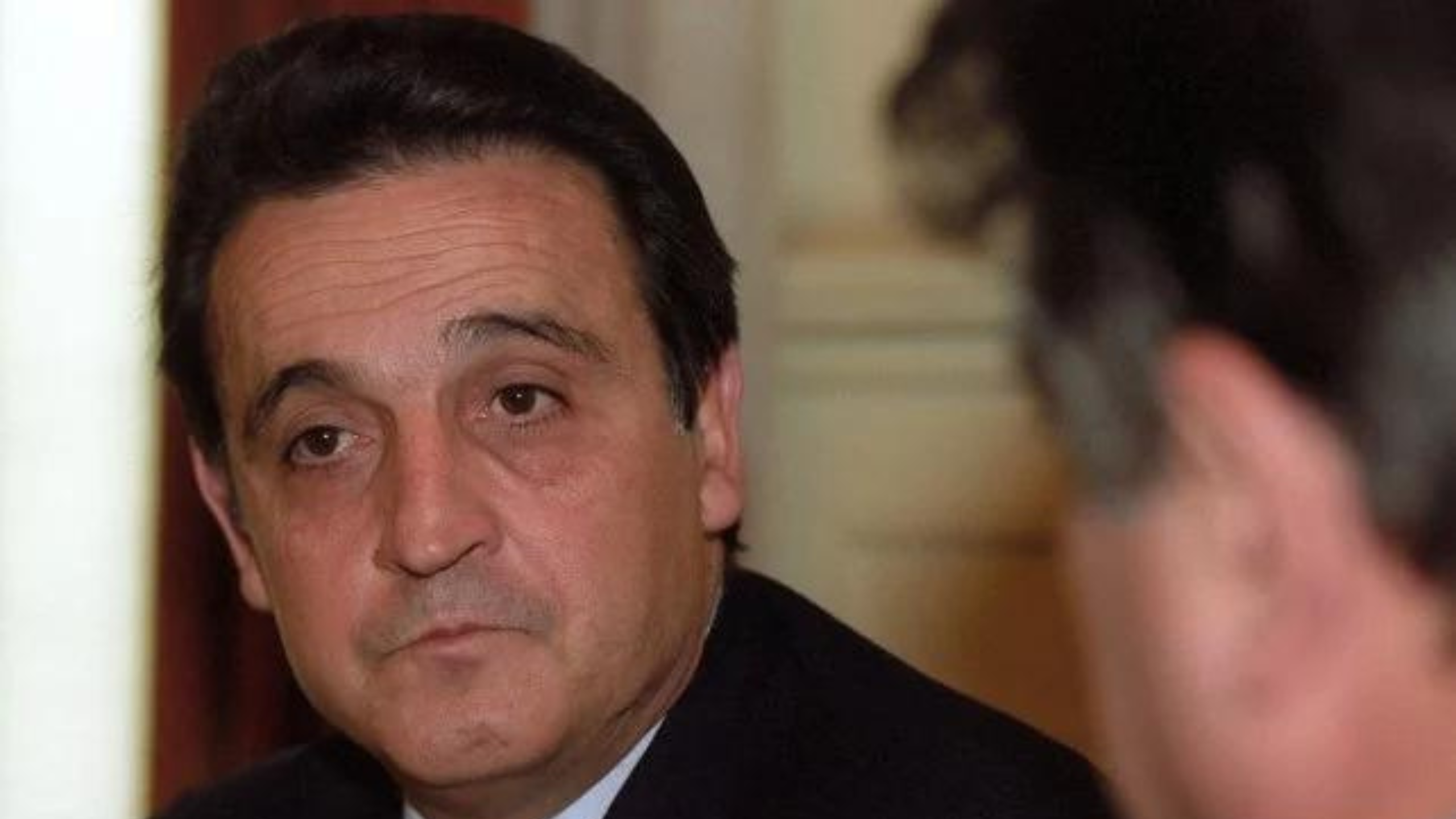 Negreira cada vez está más vigilado por la investigación de la que se le acusa 