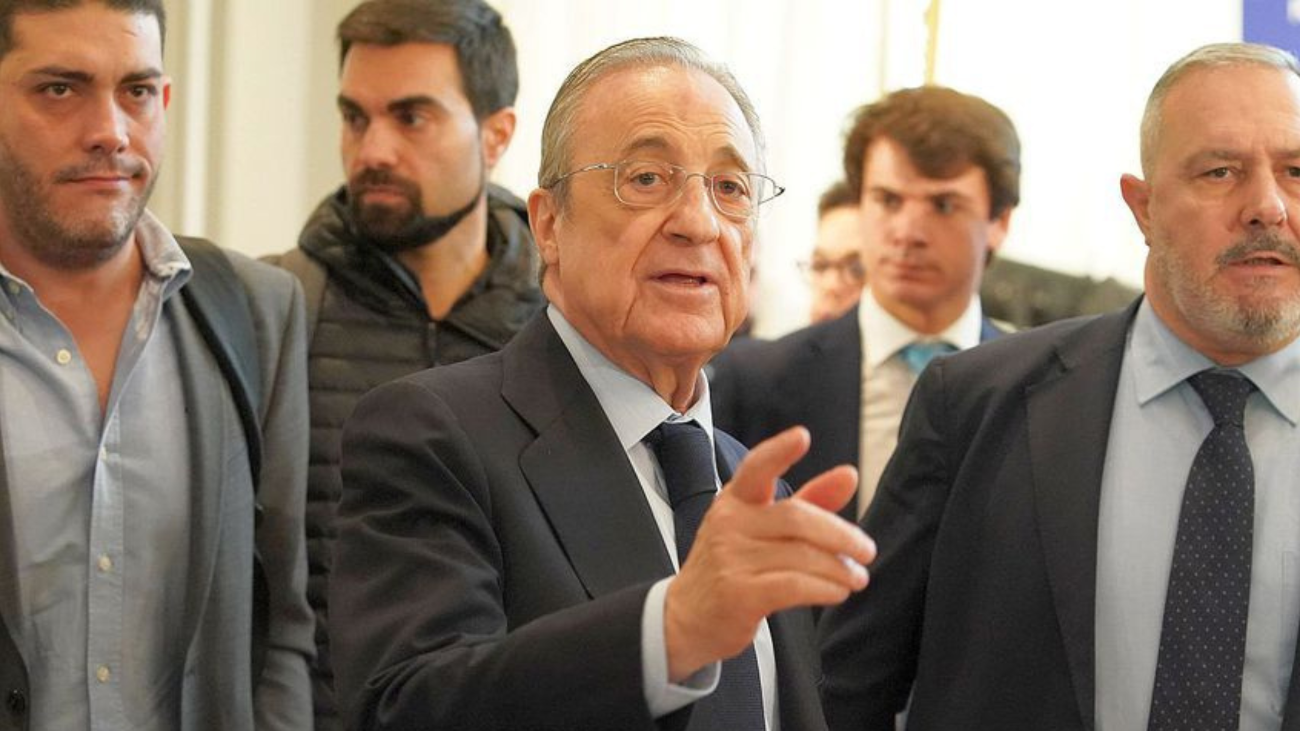 Florentino se prepara para traer a Mbappé muy pronto  Florentino se prepara para traer a Mbappé muy pronto