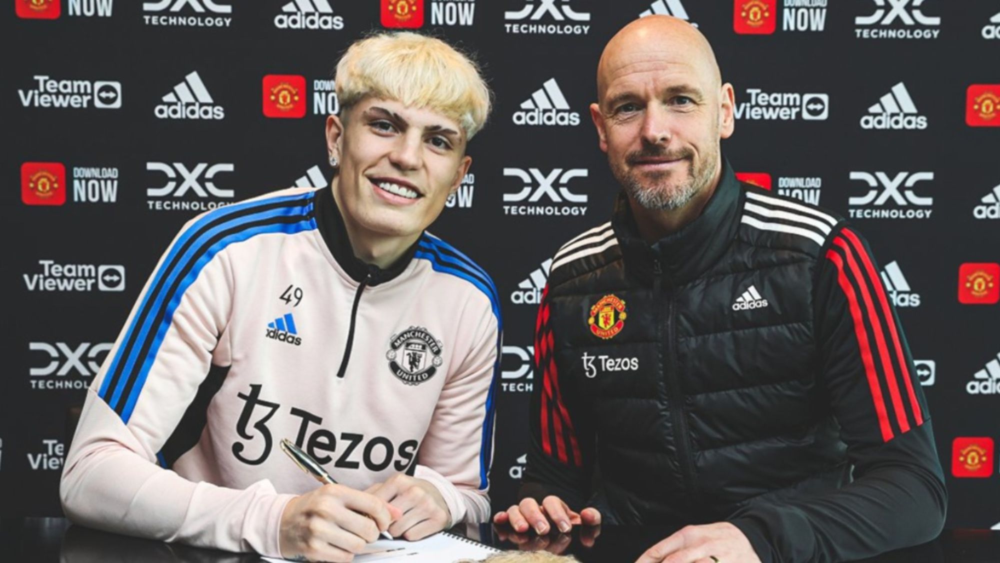 Garnacho renueva, pero hay trampa: firma una cláusula de salida factible para el Madrid Garnacho renueva, pero hay trampa: firma una cláusula de salida factible para el Madrid