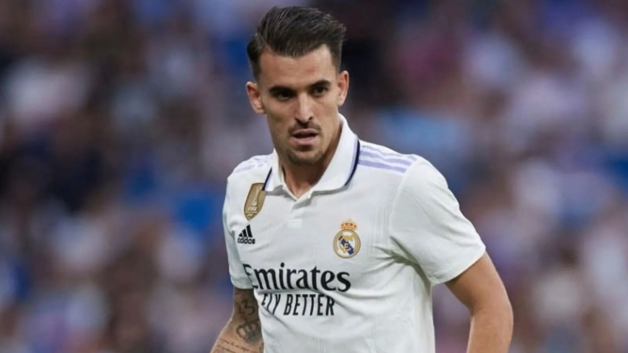 La nueva novia de Dani Ceballos: idéntica a su ex y muy famosa en España