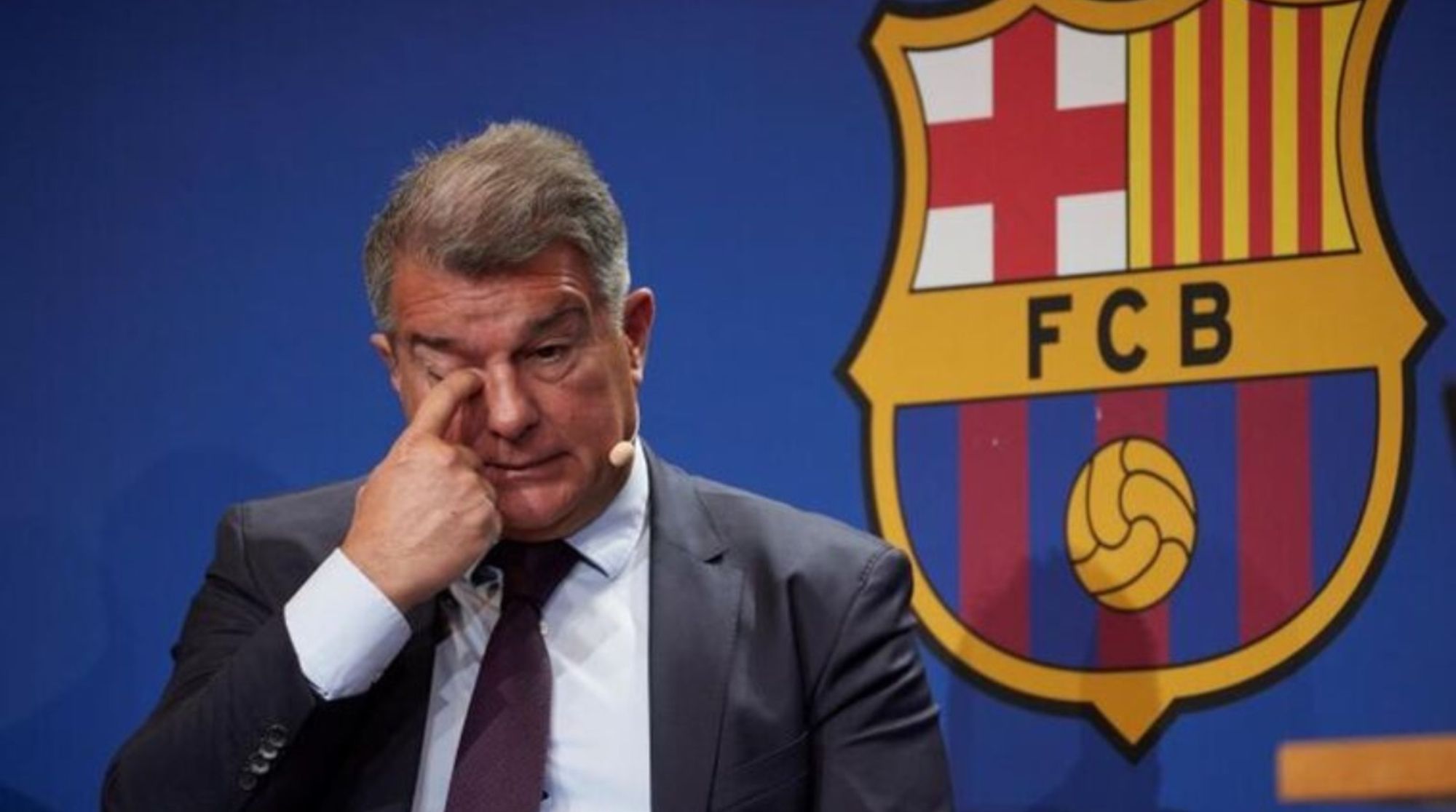 La súplica del FC Barcelona a su afición que roza el ridículo: la directiva, a la desesperada