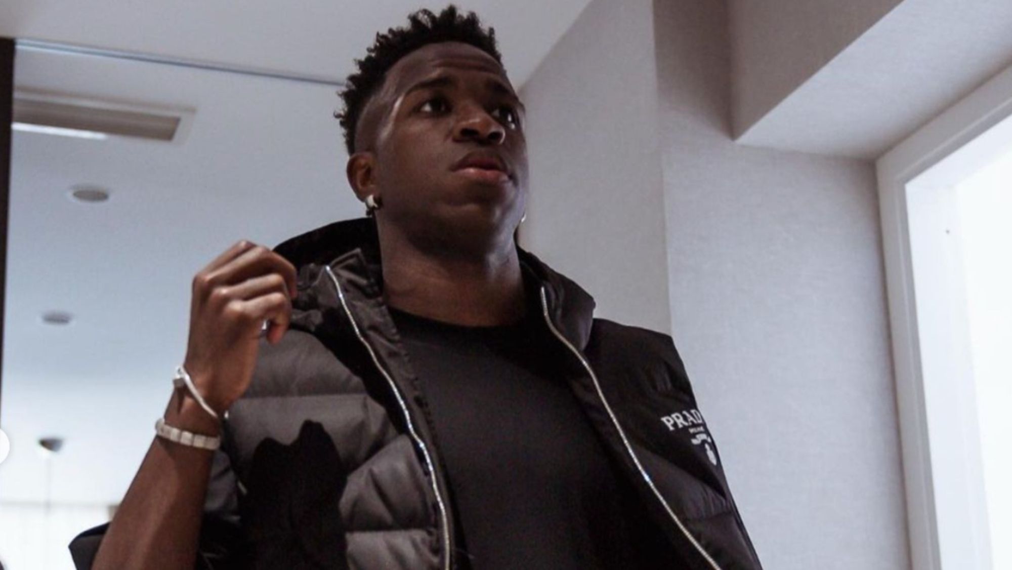 Vinicius se pasa el juego: así desconecta antes del partido contra el Mancester City