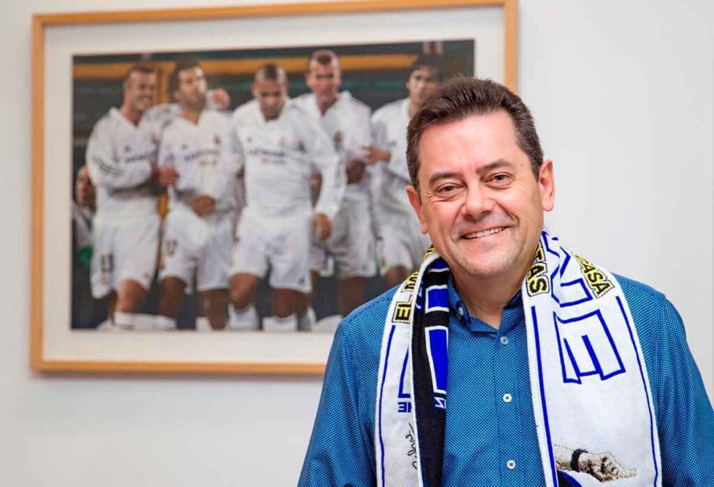 Tomás Roncero es un periodista deportivo, madridista hasta la médula Tomás Roncero es un periodista deportivo, madridista hasta la médula