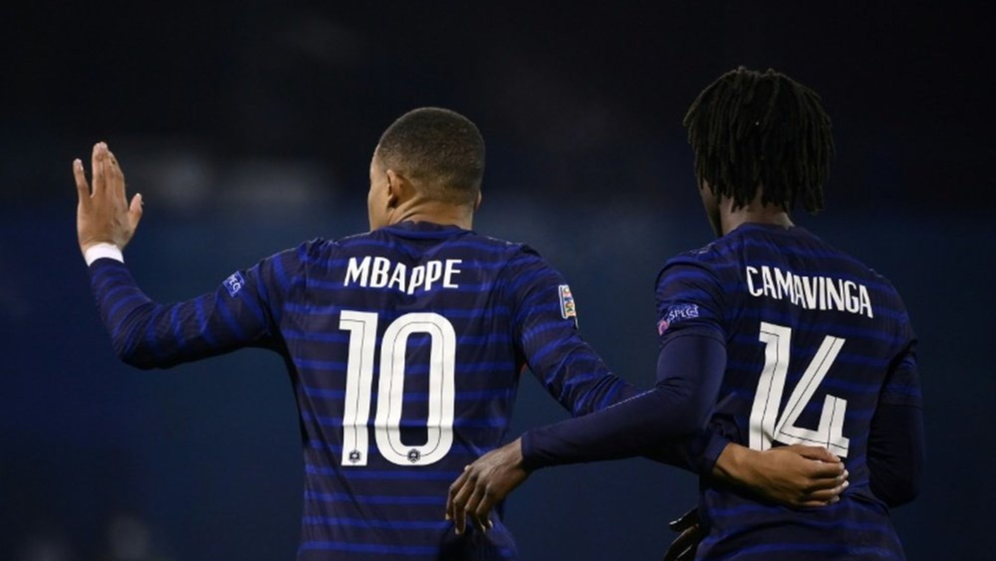 Camavinga reconoce que ha hablado con Mbappé sobre el Real Madrid: "Estaré muy f..."