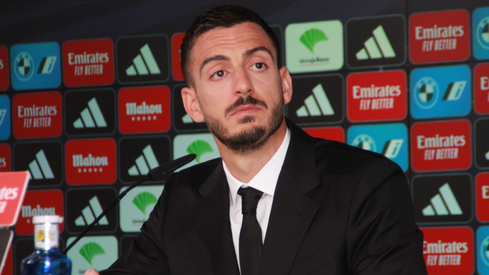 La frase de Joselu que invita al optimismo: el Madrid puede estar reservando el 9 para Mbappé