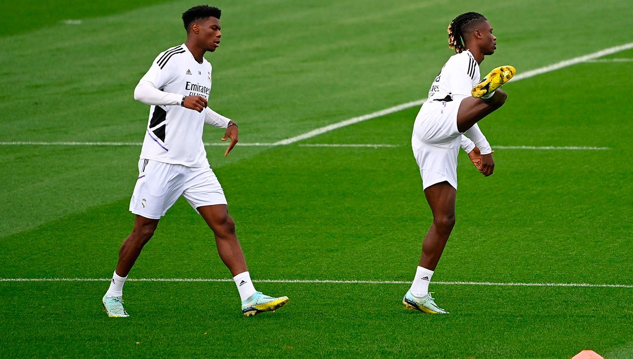 Tchouameni y Camavinga durante la sesión de un entrenamiento