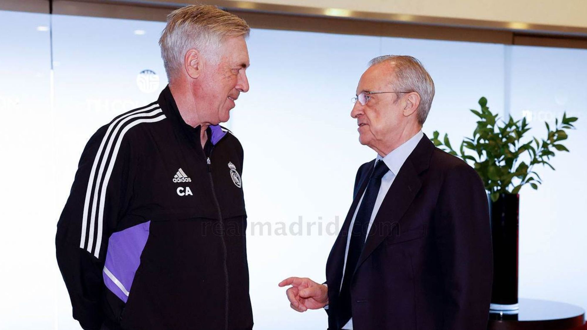 Acaba de renovar y puede irse del Real Madrid: ofrecen 15 millones de inmediato