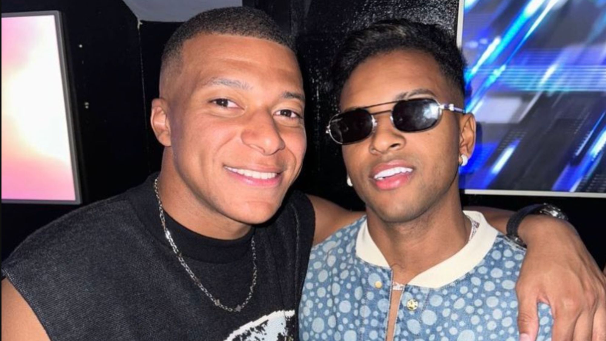 Mbappé ya no oculta su fichaje por el Real Madrid: Rodrygo le dio la bienvenida anoche