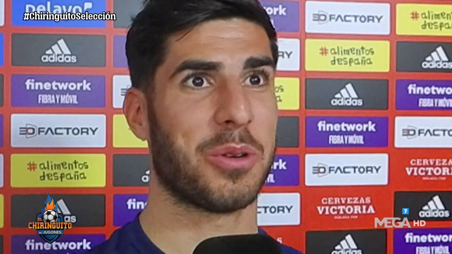 Marco Asensio durante la entrevista con Juanfe