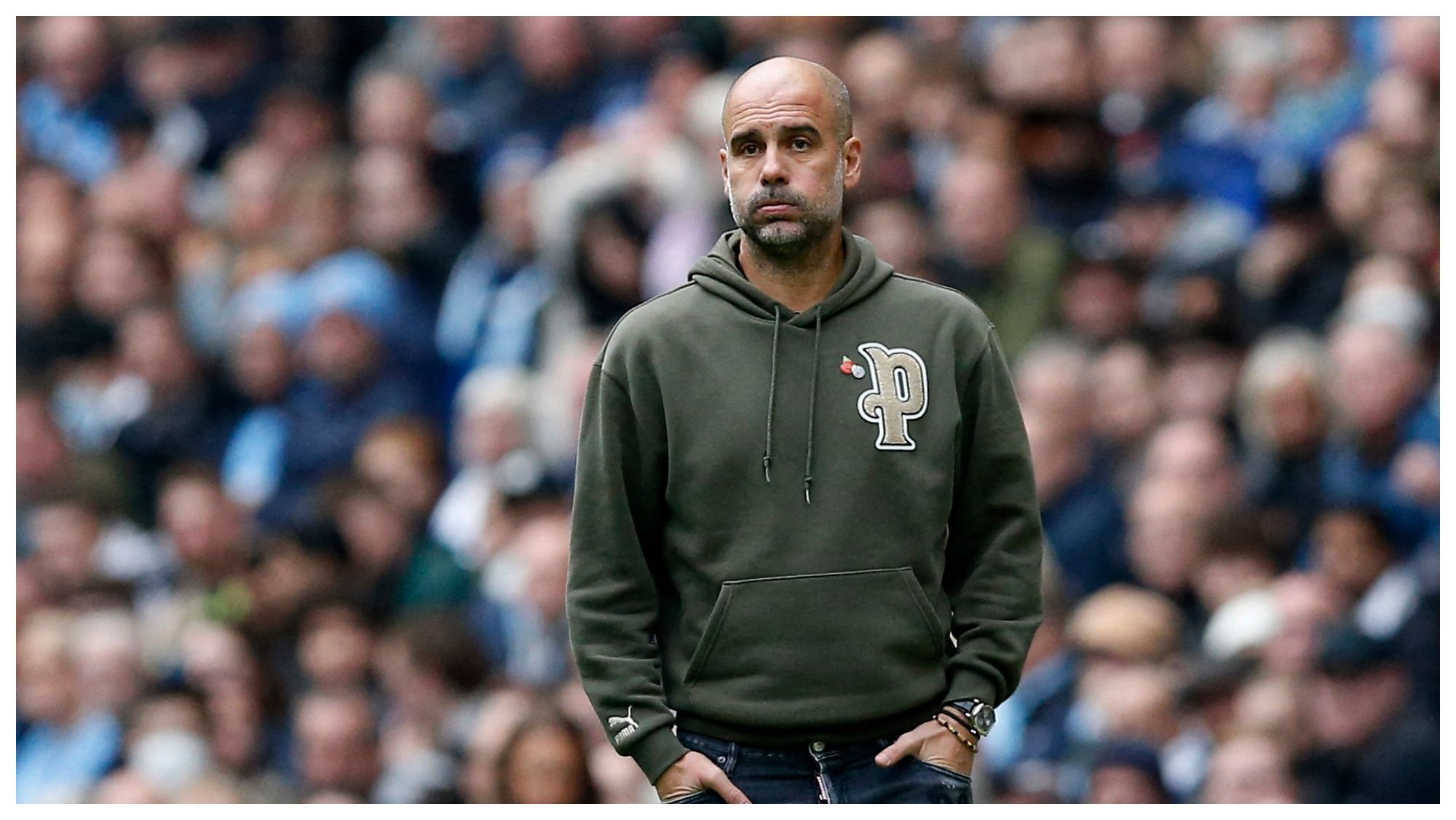 Pep Guardiola en un partido con el City