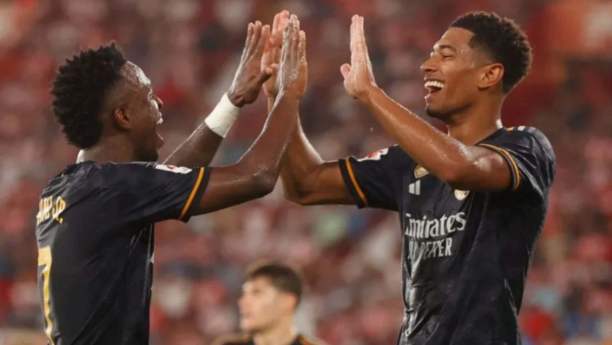Bellingham y Vinicius en el partido contra el Almería