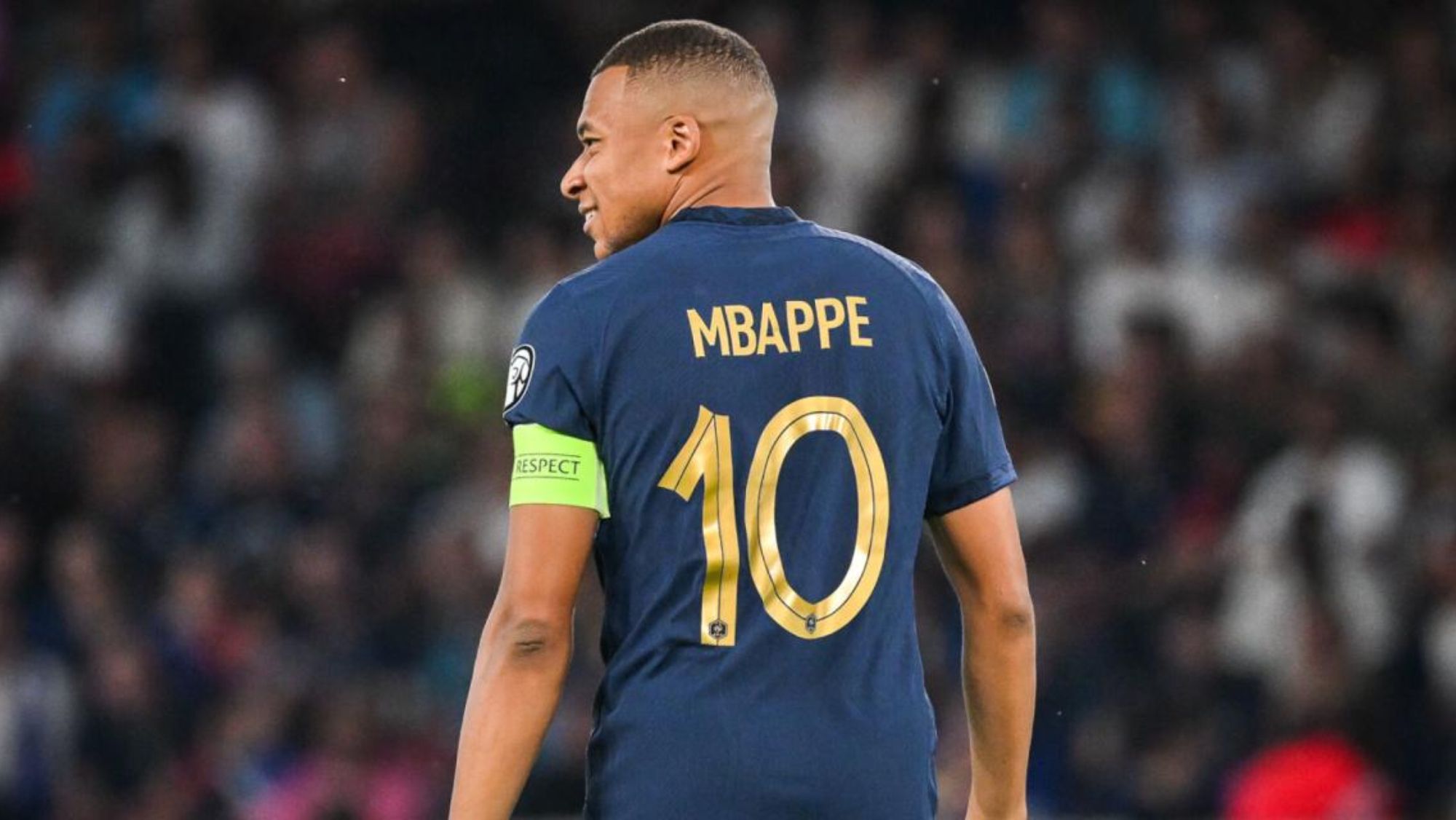 El Mbappé 'low cost' que irrumpe en Europa y sigue el Real Madrid: "Es una joya" El Mbappé 'low cost' que irrumpe en Europa y sigue el Real Madrid: "Es una joya"