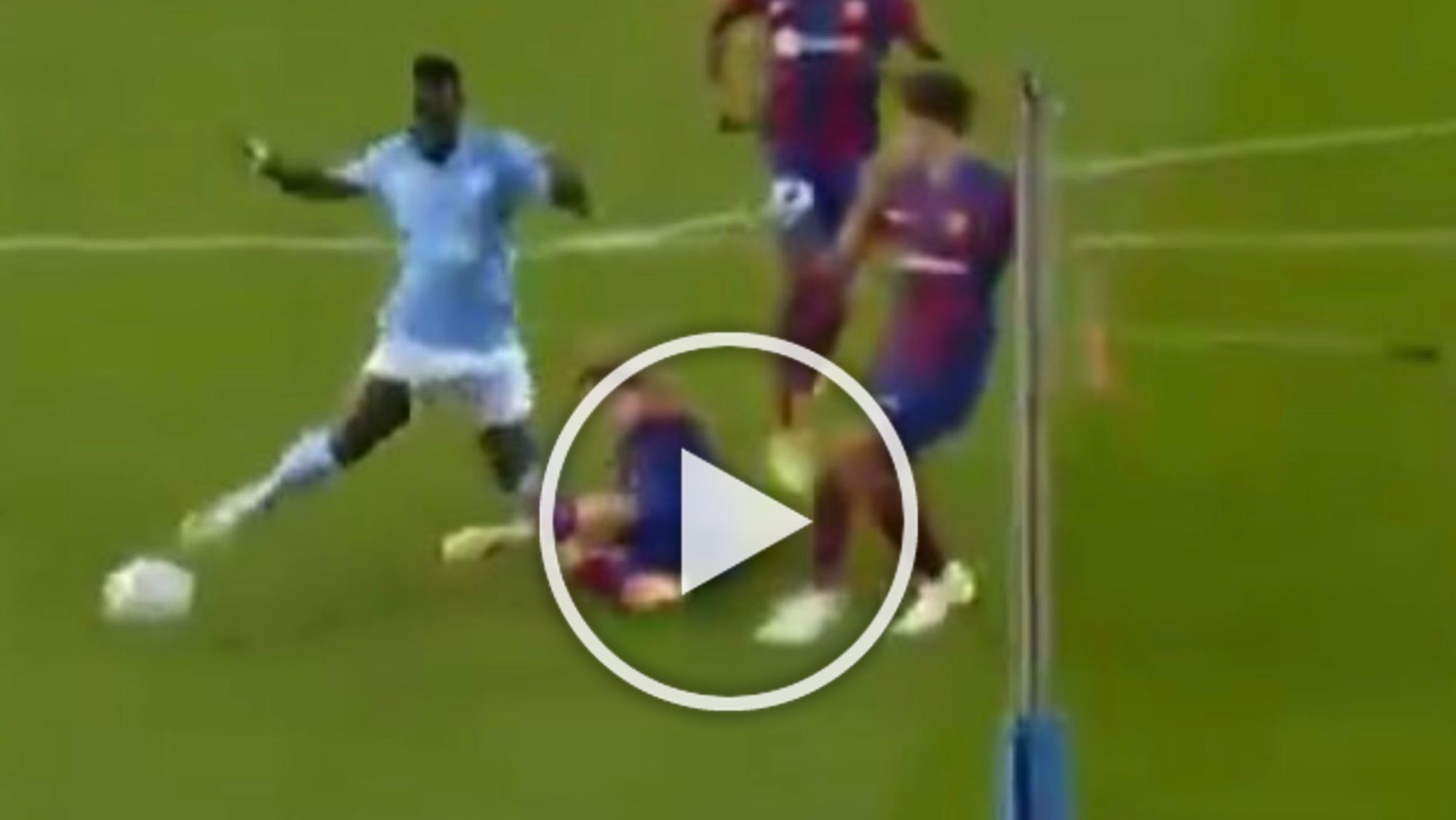 COPE saca a la luz una imagen del brutal penalti de Gavi contra el Celta: el árbitro no lo pitó