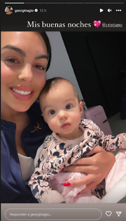 Georgina Rodríguez junto a su hija pequeña Georgina Rodríguez junto a su hija pequeña