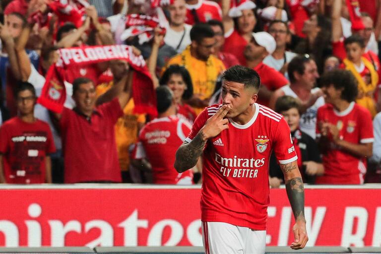 Enzo Fernández celebra un gol con el Benfica Enzo Fernández celebra un gol con el Benfica