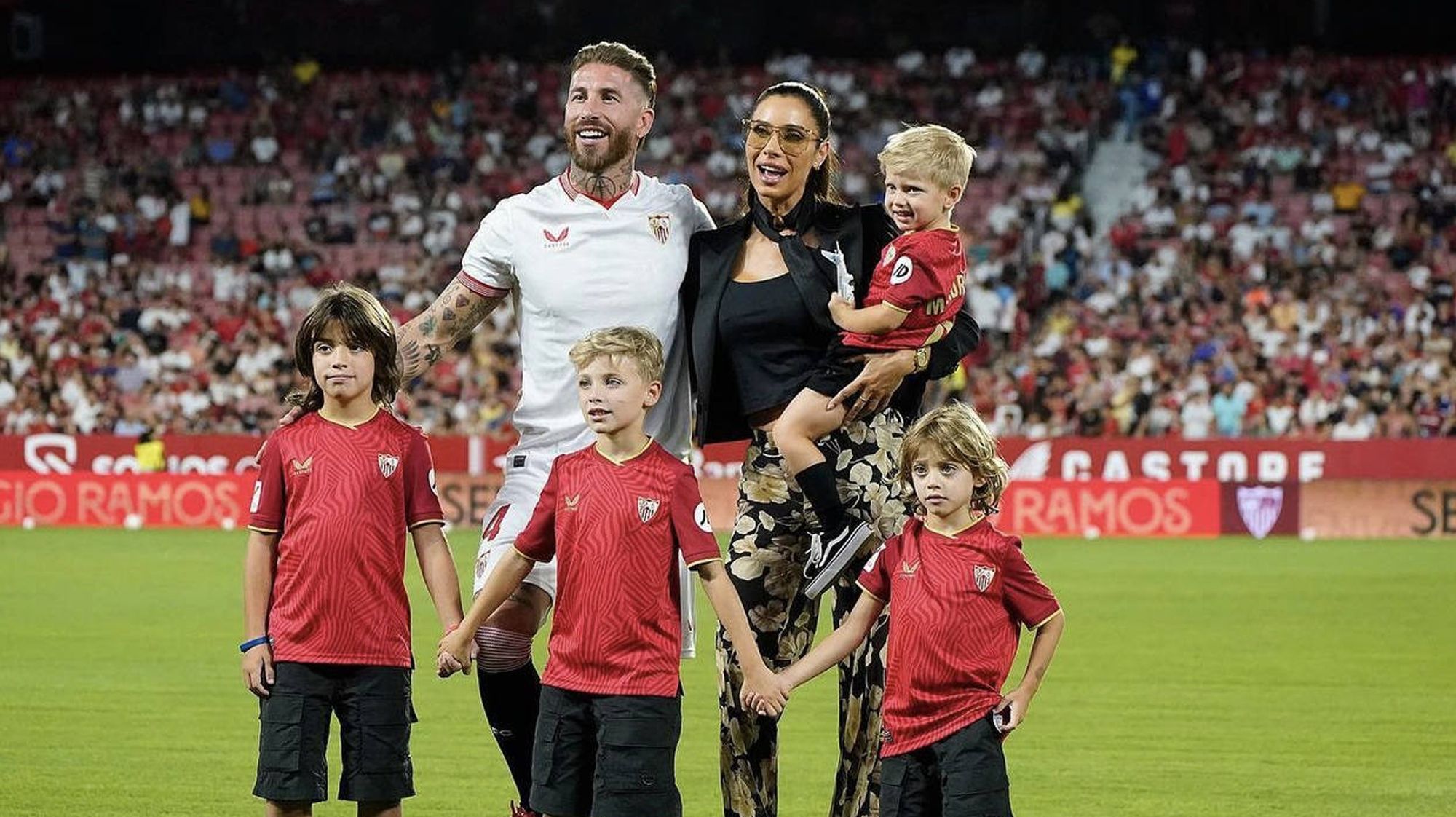 Desvelan una foto de Pilar Rubio antes de las operaciones: Sergio Ramos ni la conocía Desvelan una foto de Pilar Rubio antes de las operaciones: Sergio Ramos ni la conocía