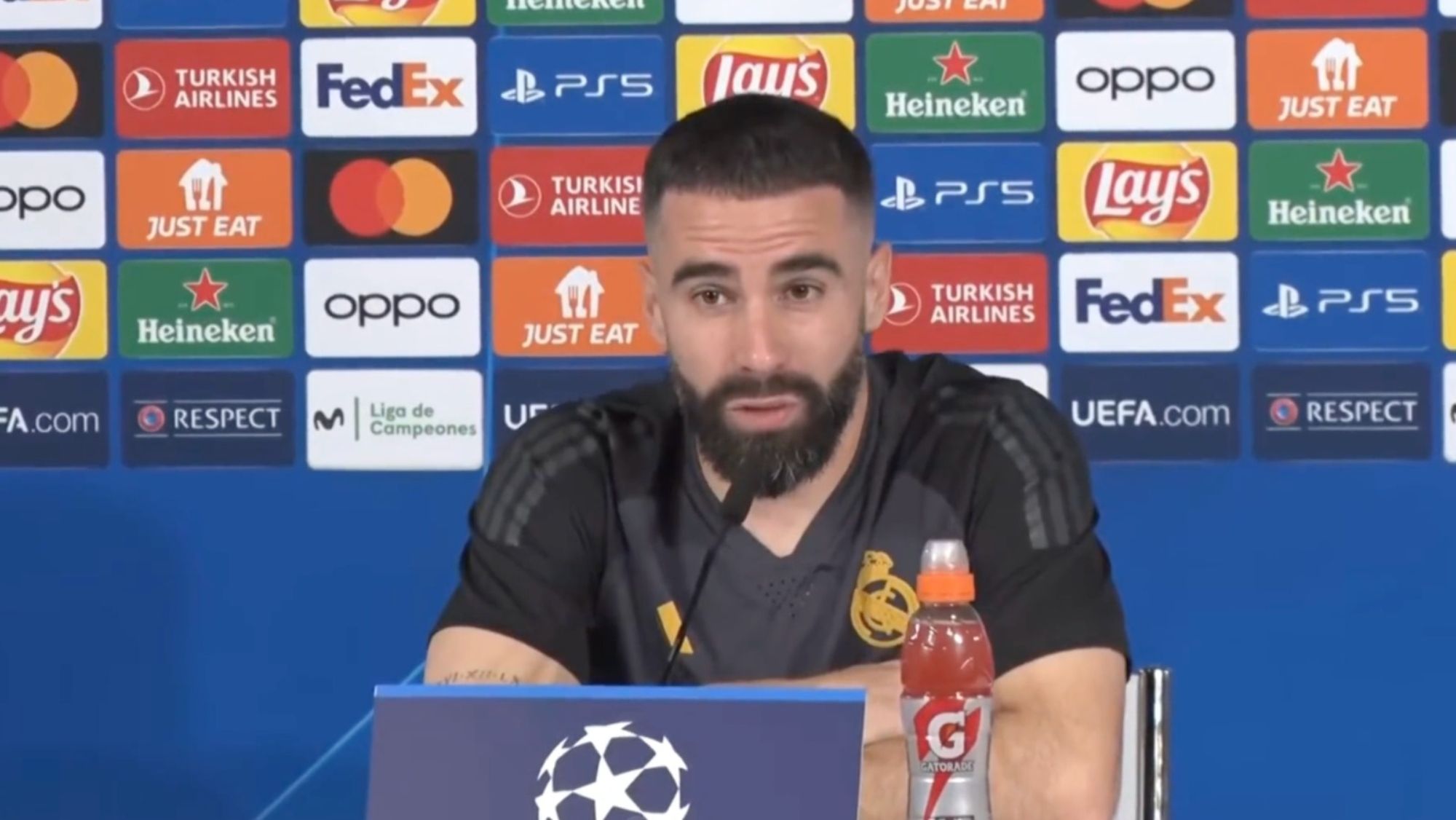 Carvajal lanza un mensaje a Ancelotti por Lunin y habla sobre su futuro Es un p...