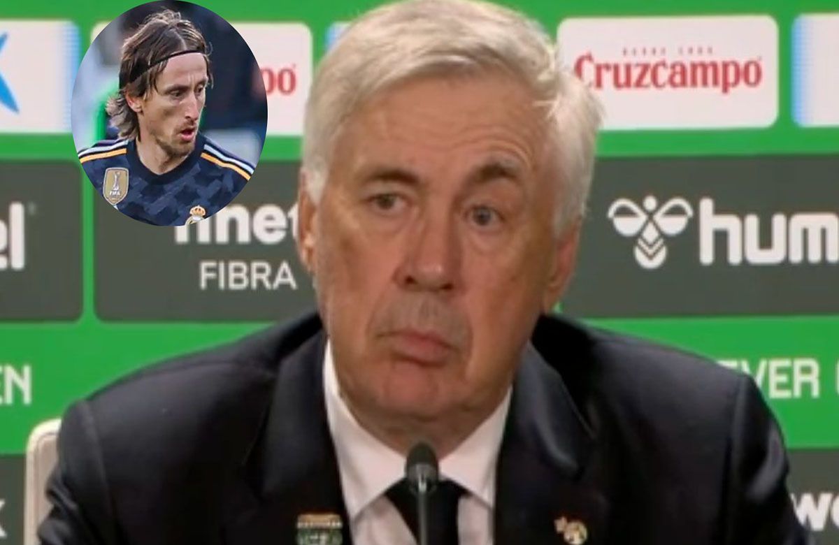 Modric la tiró molesto delante de Ancelotti y el italiano responde: "El c..."