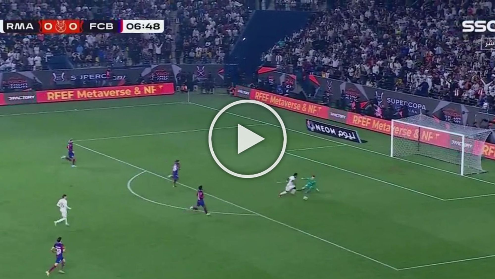 Vinicius marca un doblete al Barcelona en 10 minutos: sus golazos Vinicius marca un doblete al Barcelona en 10 minutos: sus golazos