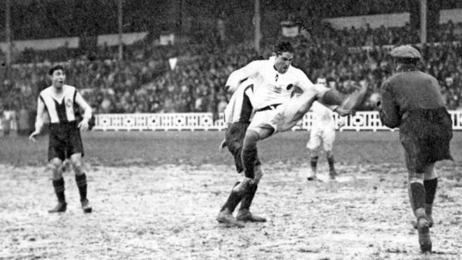 Gaspar rubio en un partido con el Real Madrid Gaspar rubio en un partido con el Real Madrid