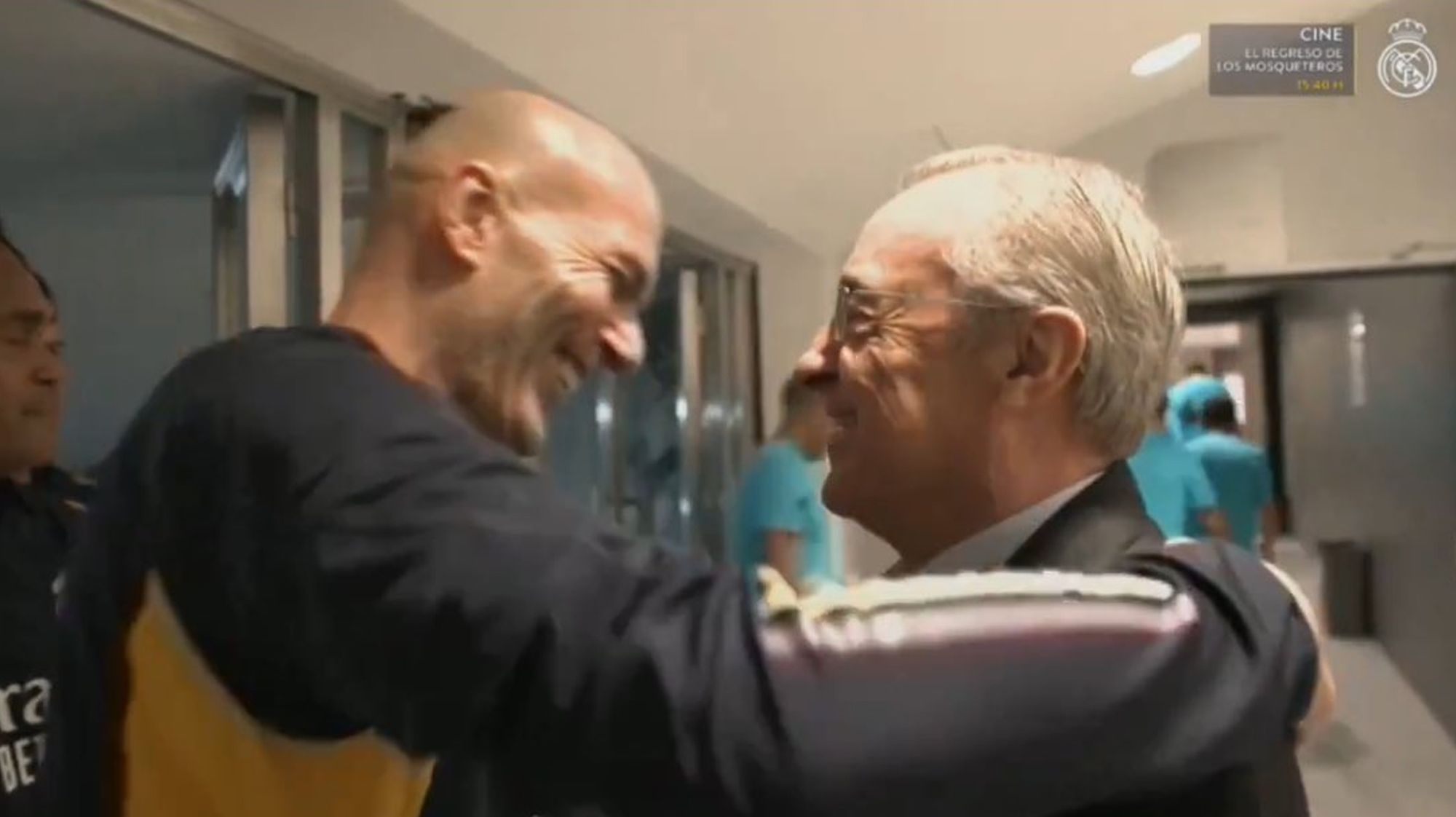La reacción de Florentino Pérez cuando vio a Zidane en el partido de leyendas: "Dame..."