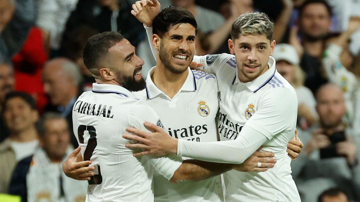 Dani Carvajal junto a Marco Asensio y Fede Valverde
