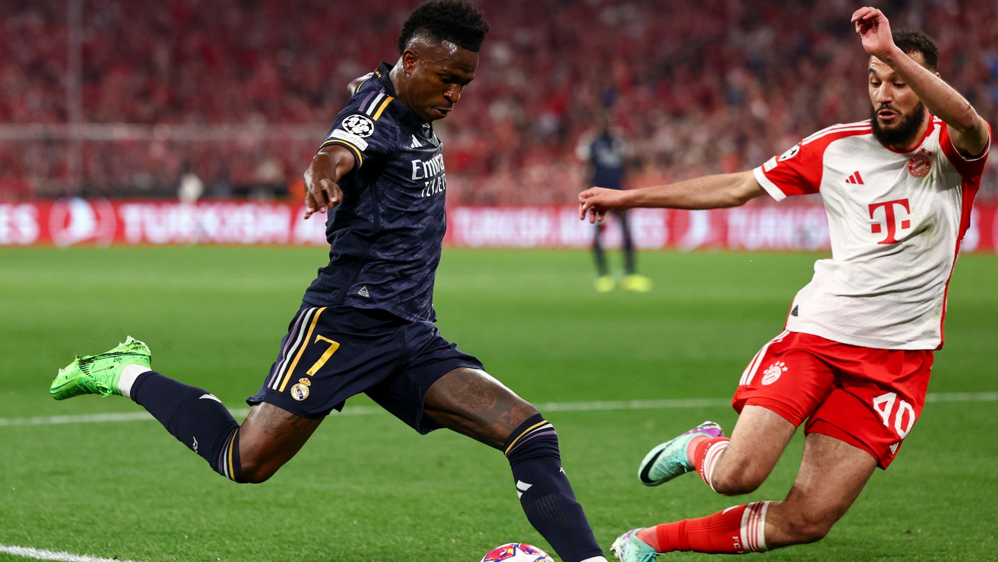 Desvelan el dineral que ha ganado el Real Madrid por llegar a semifinales de Champions Desvelan el dineral que ha ganado el Real Madrid por llegar a semifinales de Champions