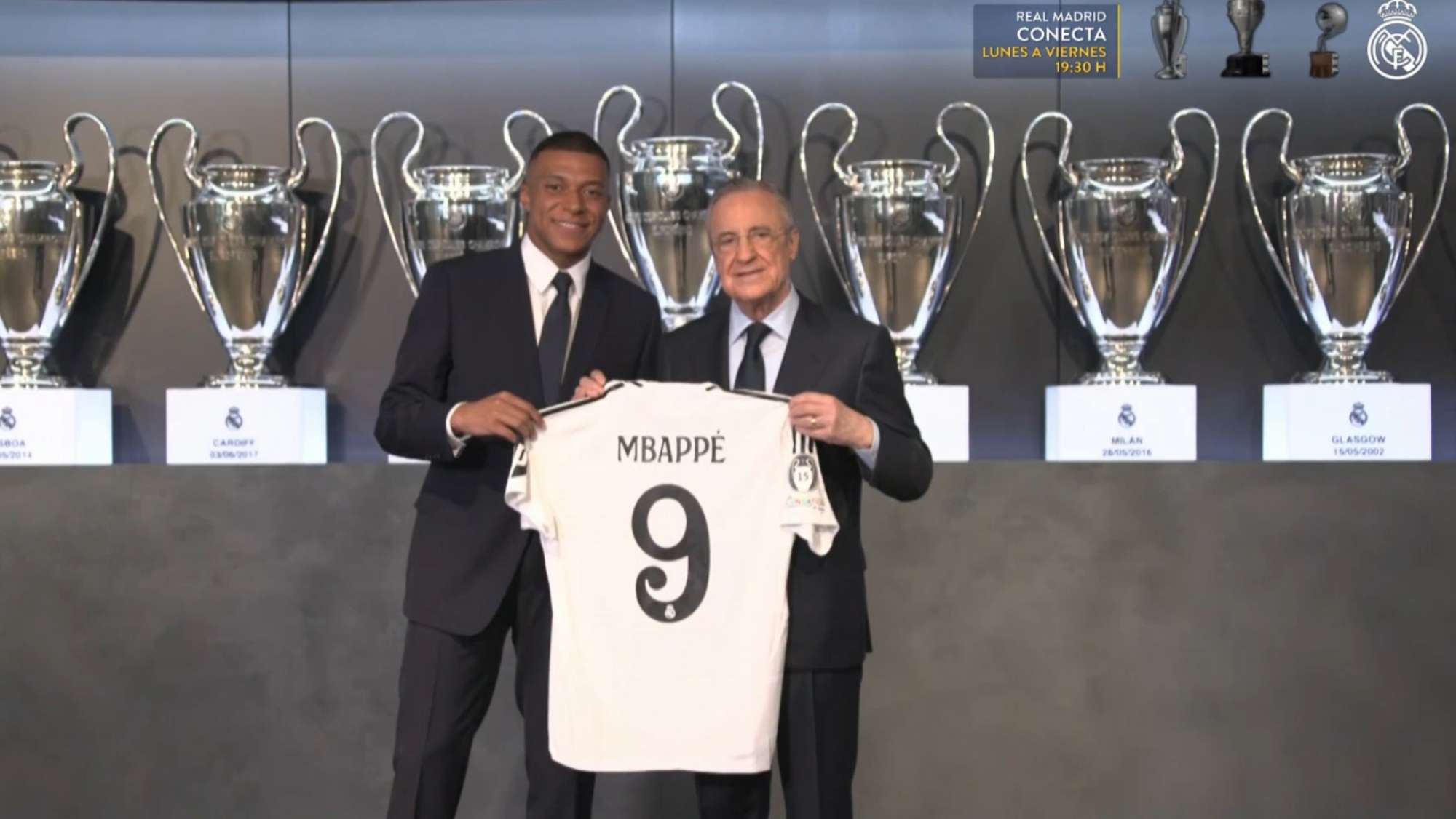 Mbappé con la camiseta '9' del Real Madrid Mbappé con la camiseta '9' del Real Madrid
