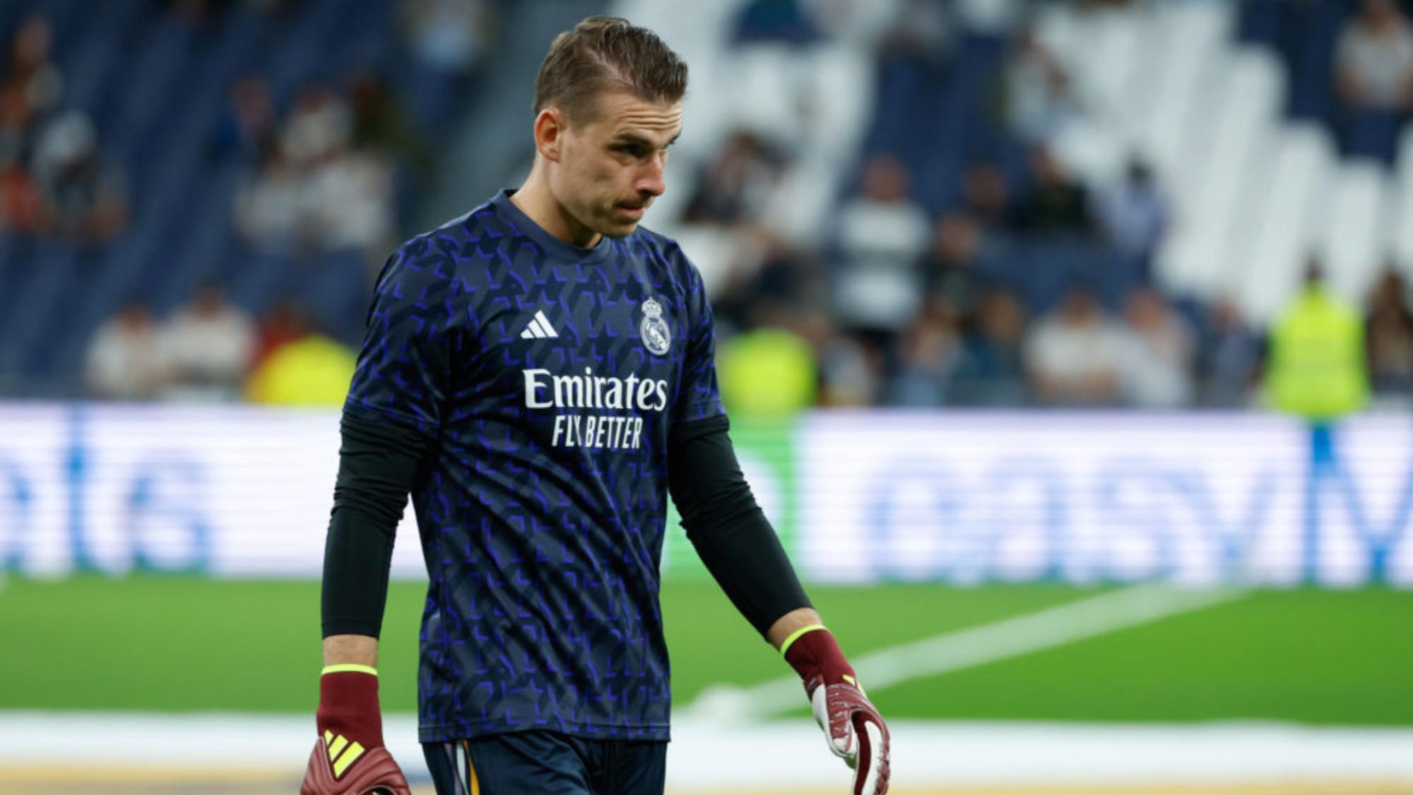 Lunin, bajo amenaza, un portero TOP se ofrece al club blanco: el ucraniano debe decidir Lunin, bajo amenaza, un portero TOP se ofrece al club blanco: el ucraniano debe decidir