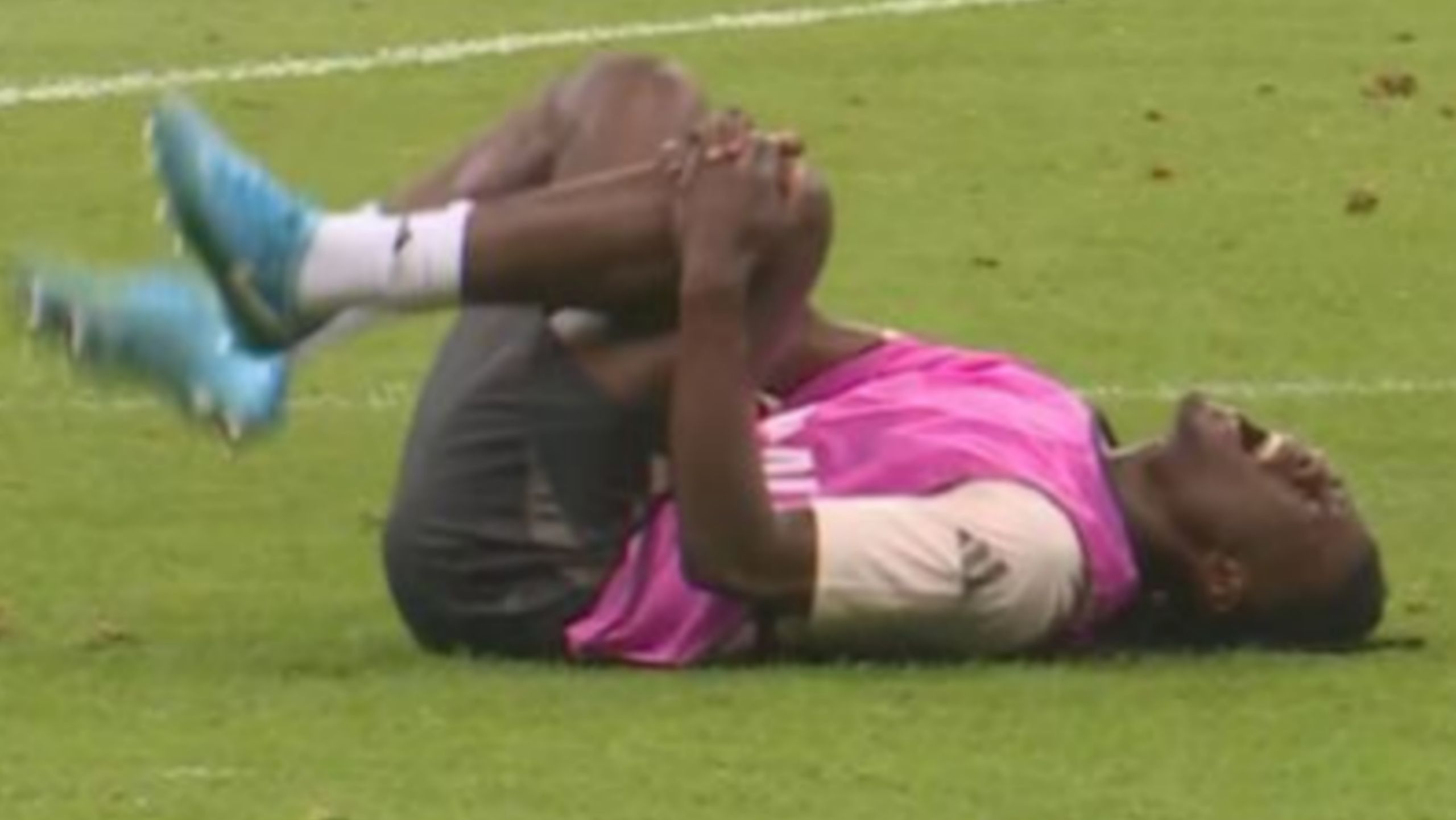 La imagen que deja de piedra a la afición madridista: Camavinga, muy afectado La imagen que deja de piedra a la afición madridista: Camavinga, muy afectado
