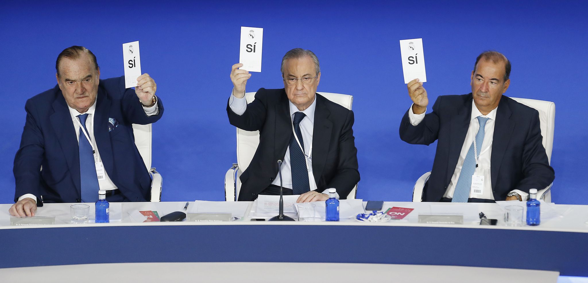 Florentino Pérez en la Asamblea de Socios