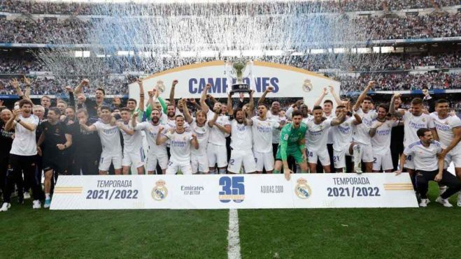 El Real Madrid es campeón de su trigésimo quinta liga El Real Madrid es campeón de su trigésimo quinta liga