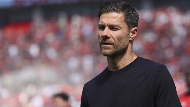Xabi Alonso es el principal candidato para suplir a Carlo Ancelotti. Xabi Alonso es el principal candidato para suplir a Carlo Ancelotti.