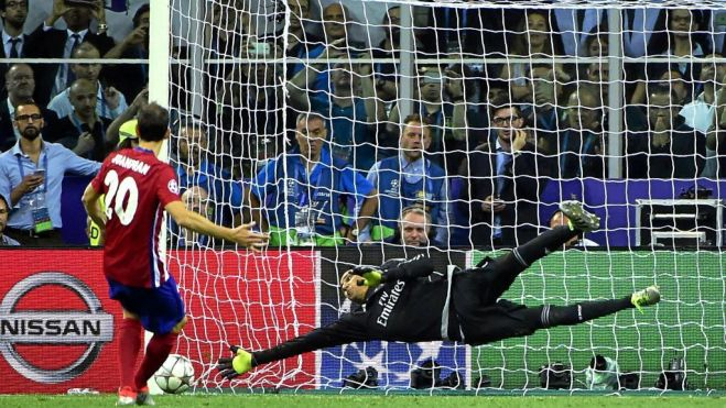 El penalti que falló Juanfran Torres y le dio la undécima al Real Madrid