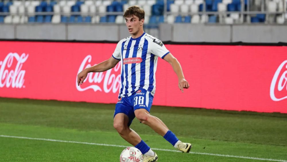 Saba Kharebashvili, jugador del Dinamo Tbilisi, en la agenda del Madrid. Saba Kharebashvili, jugador del Dinamo Tbilisi, en la agenda del Madrid.