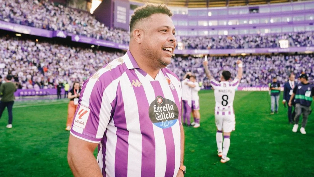 Ronaldo Nazario en la fiesta del ascenso a Primera División del Real Valladolid. Ronaldo Nazario en la fiesta del ascenso a Primera División del Real Valladolid.