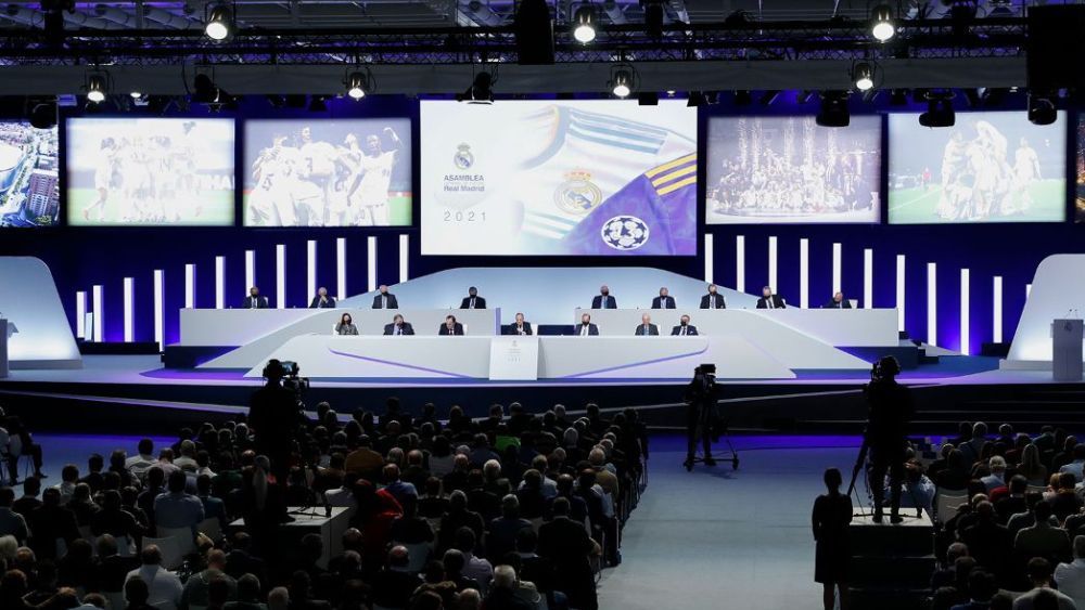 Una reciente Asamblea de Socios del Real Madrid. Una reciente Asamblea de Socios del Real Madrid.