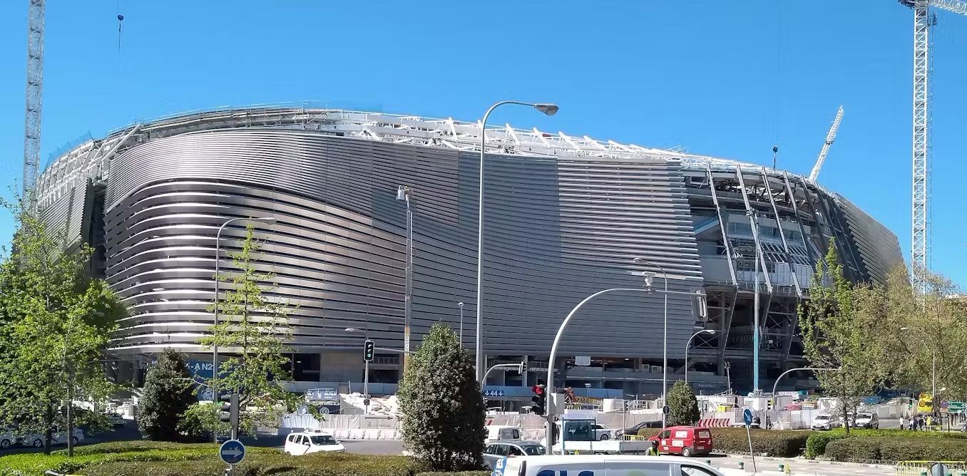 Fachada exterior del Nuevo Santiago Bernabéu