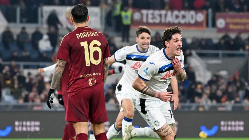 Nicolò Zaniolo celebra el segundo gol de la Atalanta frente a la AS Roma. Nicolò Zaniolo celebra el segundo gol de la Atalanta frente a la AS Roma.