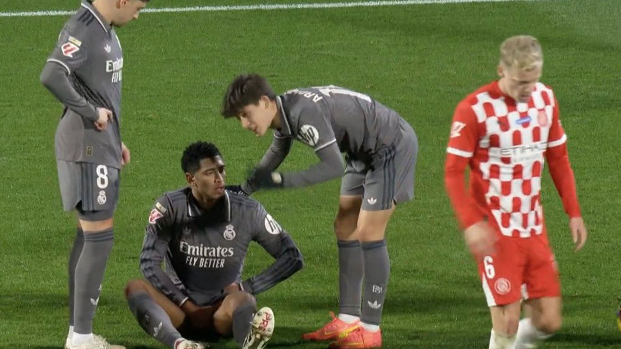 Bellingham, lesionado, sustituido y enciende todas las alarmas en el Real  Madrid