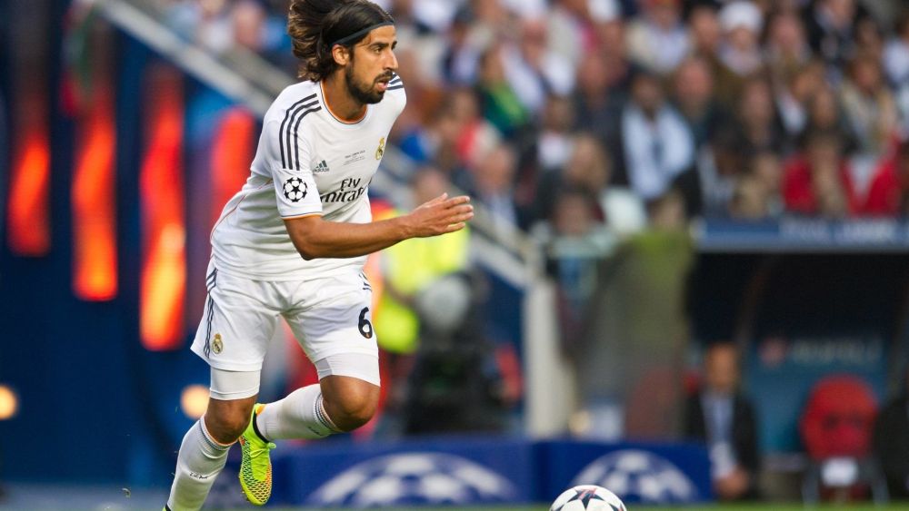 Khedira jugando un partido con el Real Madrid. Khedira jugando un partido con el Real Madrid.