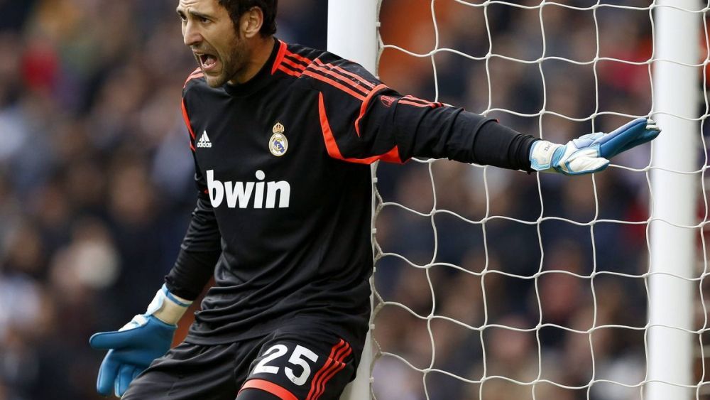Diego López durante un partido con el Real Madrid. Diego López durante un partido con el Real Madrid.