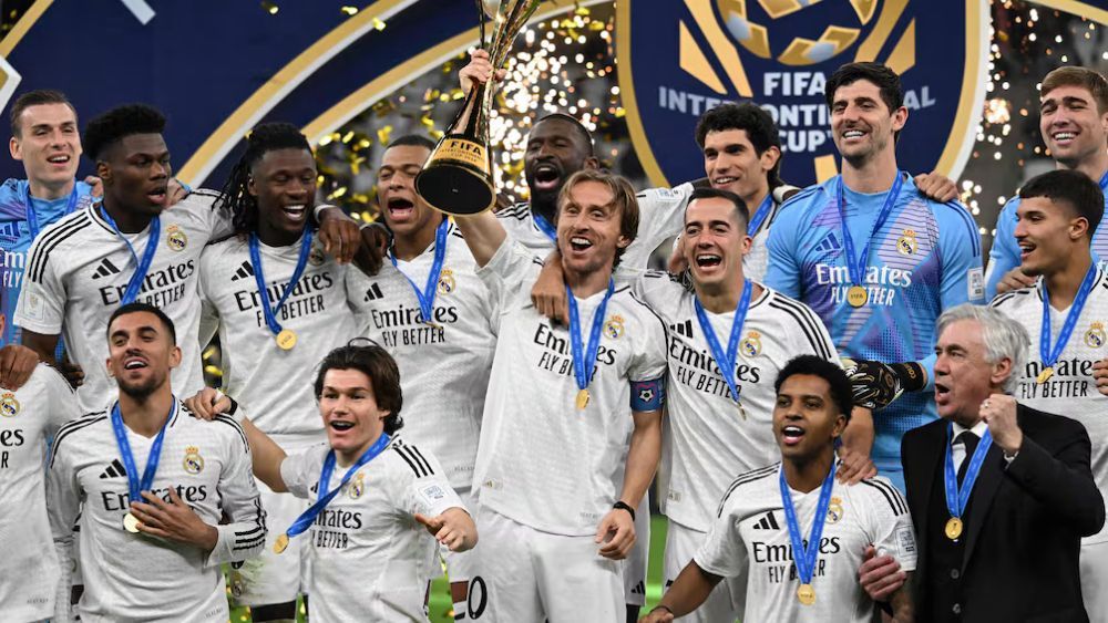 El Real Madrid ha ganado su cuarta Copa Intercontinental y ya es el equipo que tiene más títulos en este torneo. El Real Madrid ha ganado su cuarta Copa Intercontinental y ya es el equipo que tiene más títulos en este torneo.