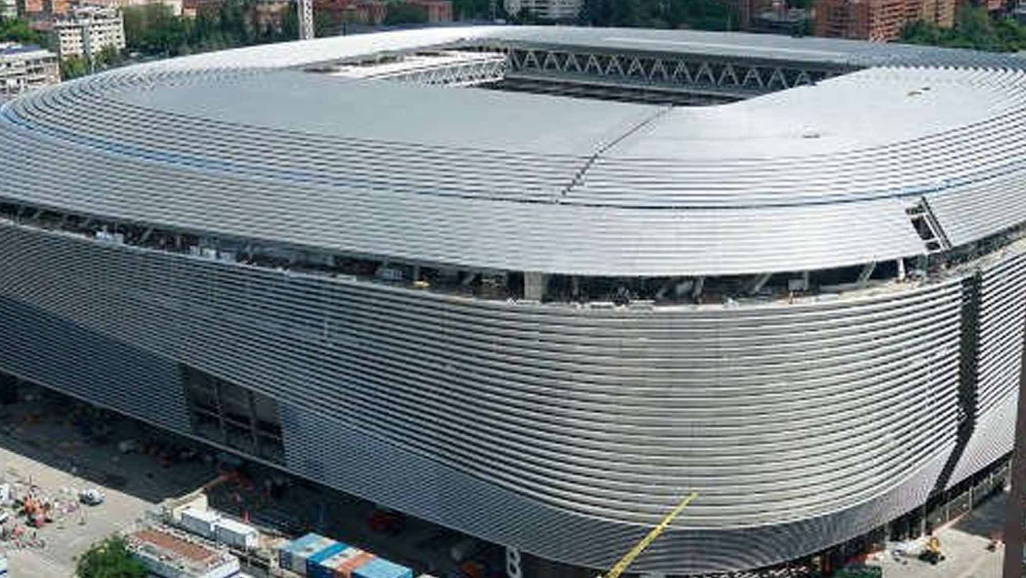 Estadio Santiago Bernabéu desde afuera